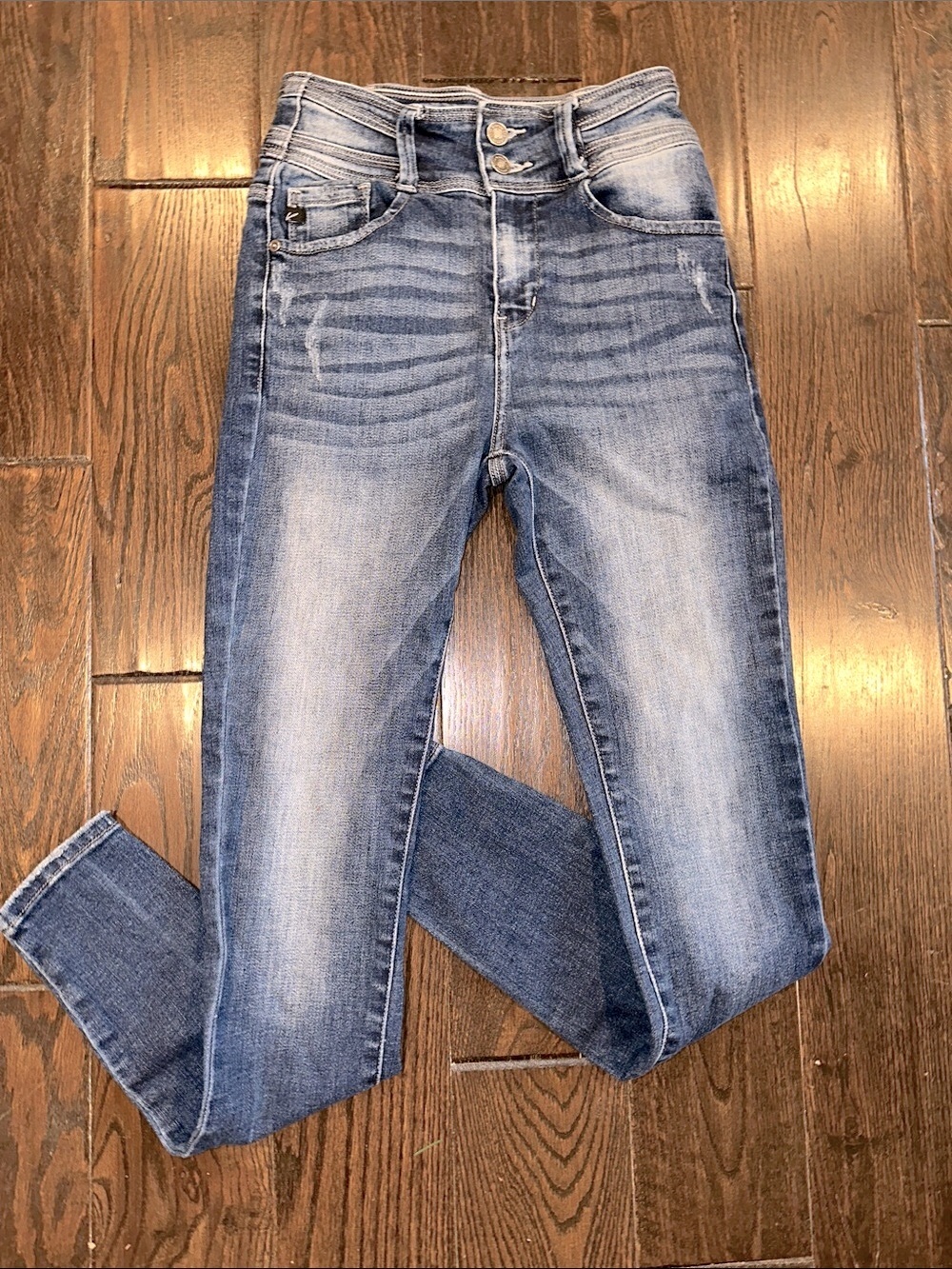 KanCan jeans size 7/27